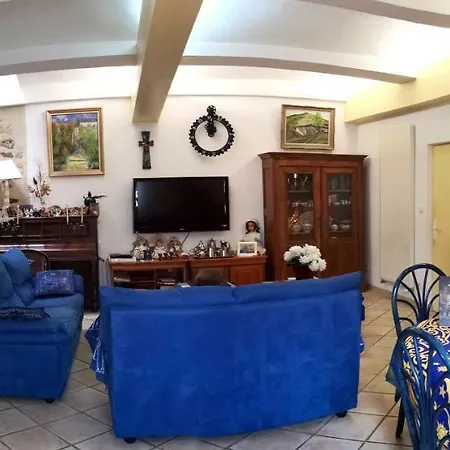 Moulin De Cornevis Bed & Breakfast